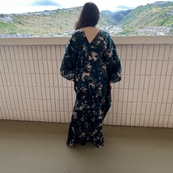 0016/ One Size Tie Dye Kaftan dark Green Color - Picture 7 of 13